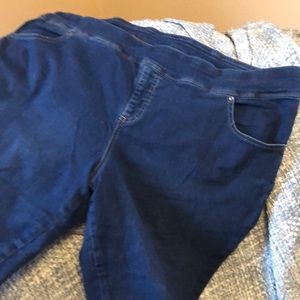 terra & sky petite jeans with elastic waist (leggings?) size 24W- 26W